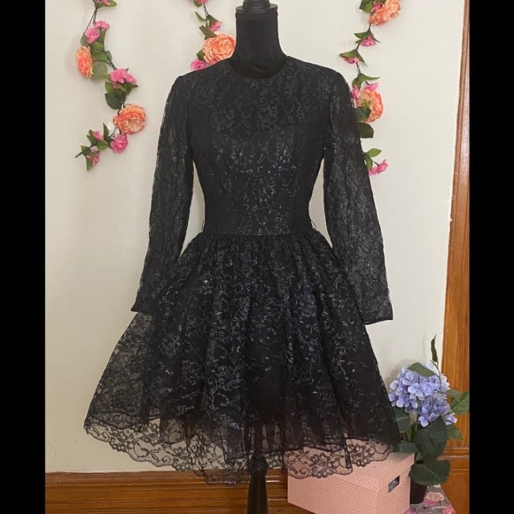 Oscar de la Renta Black Lace Cocktail Dress